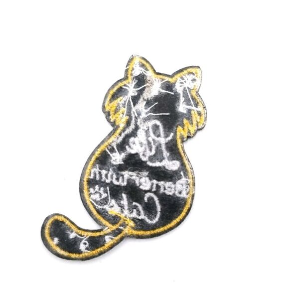 Cat Iron On Patch   - Picture 3 of 6